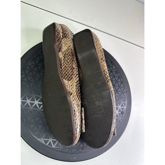 Stuart Weitzman Women's Lucid Python-Print Ballet Flats Size 8N - Picture 6 of 7